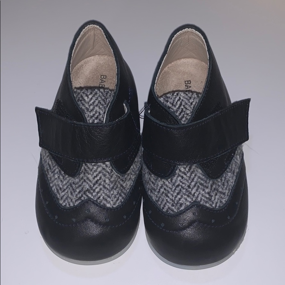 Babywalker‎ houndstooth and leather shoe